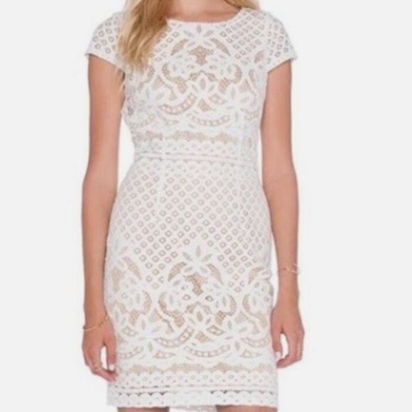 Adorable full lace white dress - Picture 3 of 5